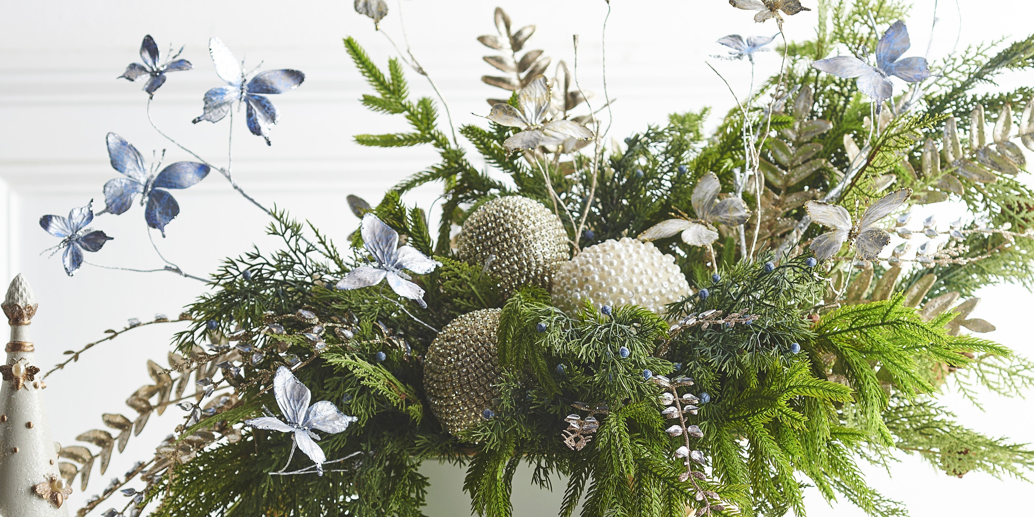 Christmas Rendesvous HOLIDAY RENDEZVOUS – Guess and Company
