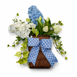 JARAD SIMPSON BLUE/GREEN FLORAL DESIGN DOOR HANGER IN SMALL BASKET WITH BOW